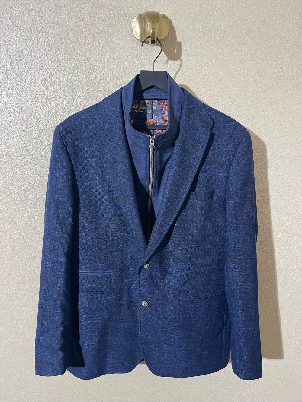 Robert Graham Deep Blue Sport Coat with Zip-In Inner
